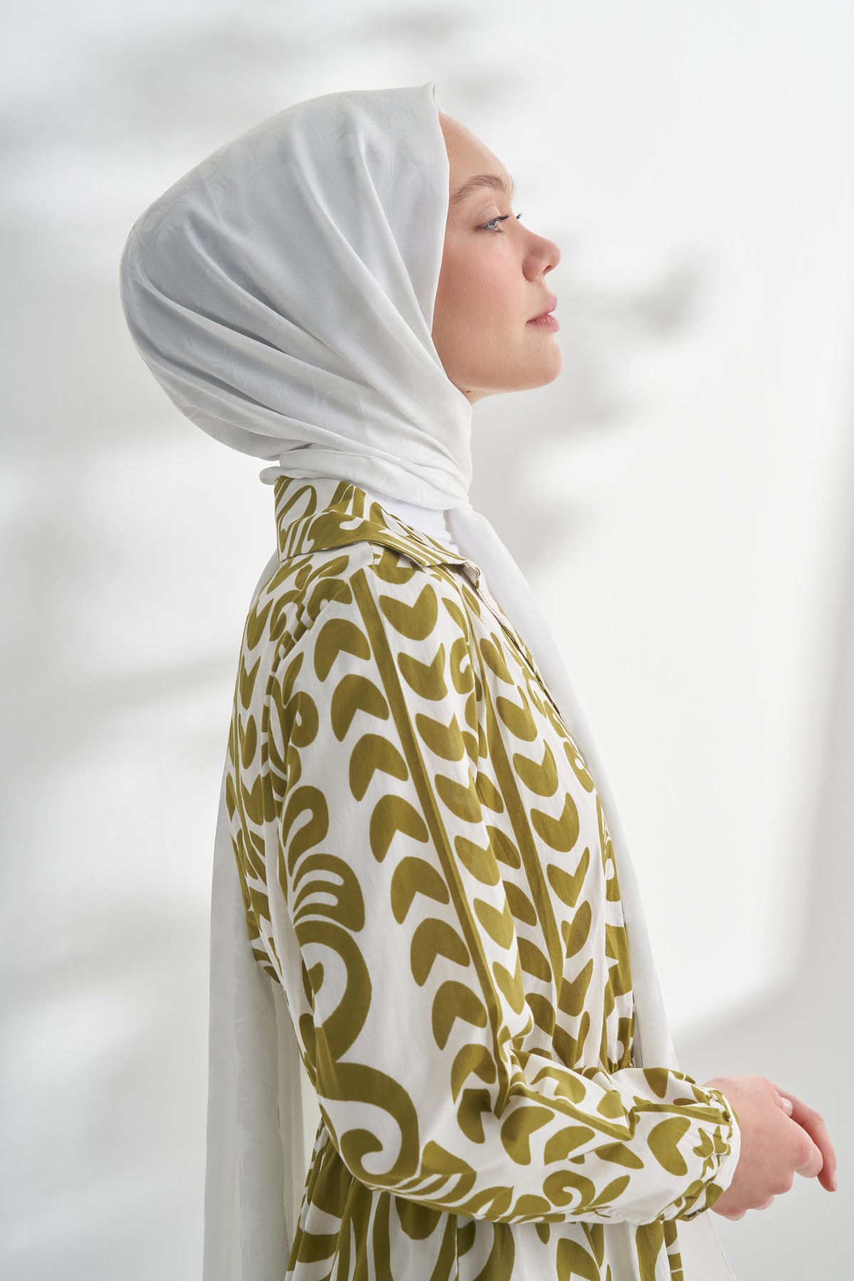 NANYA JAKAR RÜZGARGÜLÜ DESEN ŞAL - KREM