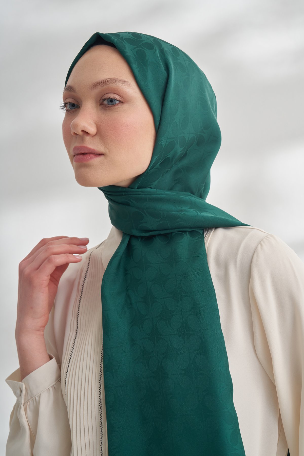 NANYA JAKAR RÜZGARGÜLÜ DESEN ŞAL - ZÜMRÜT