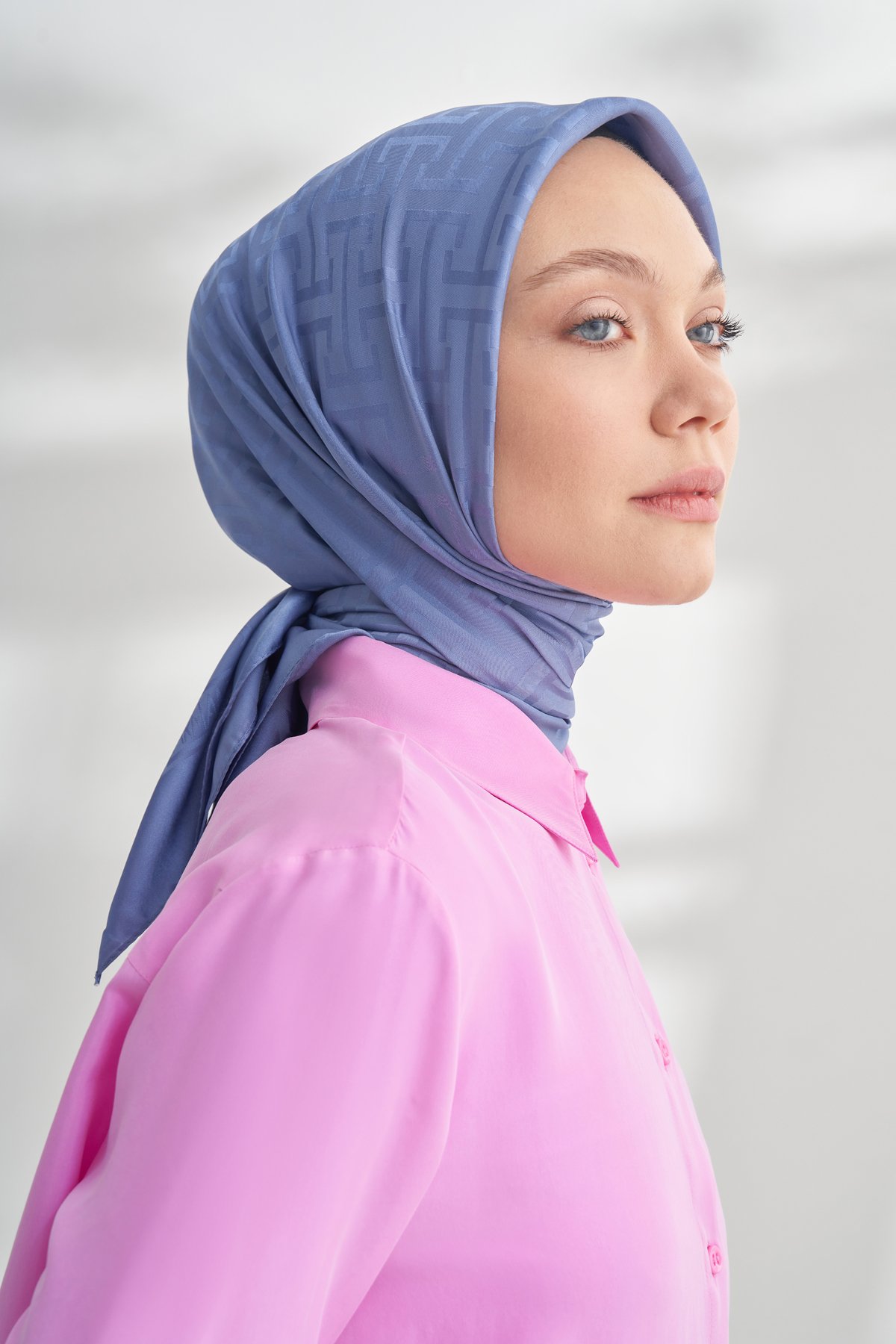 NANYA JAKAR T DESEN EŞARP - İNDİGO