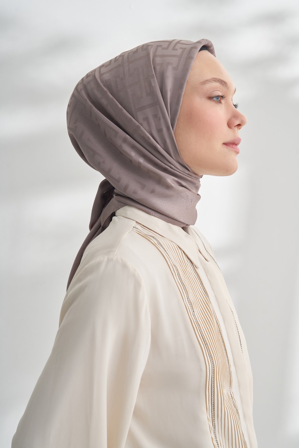 NANYA JAKAR T DESEN EŞARP - KOYU VİZON