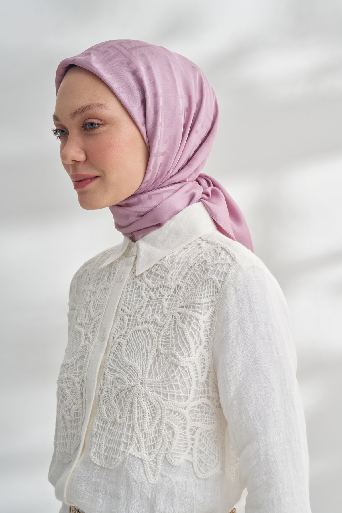 NANYA JAKAR T DESEN EŞARP - PUDRA