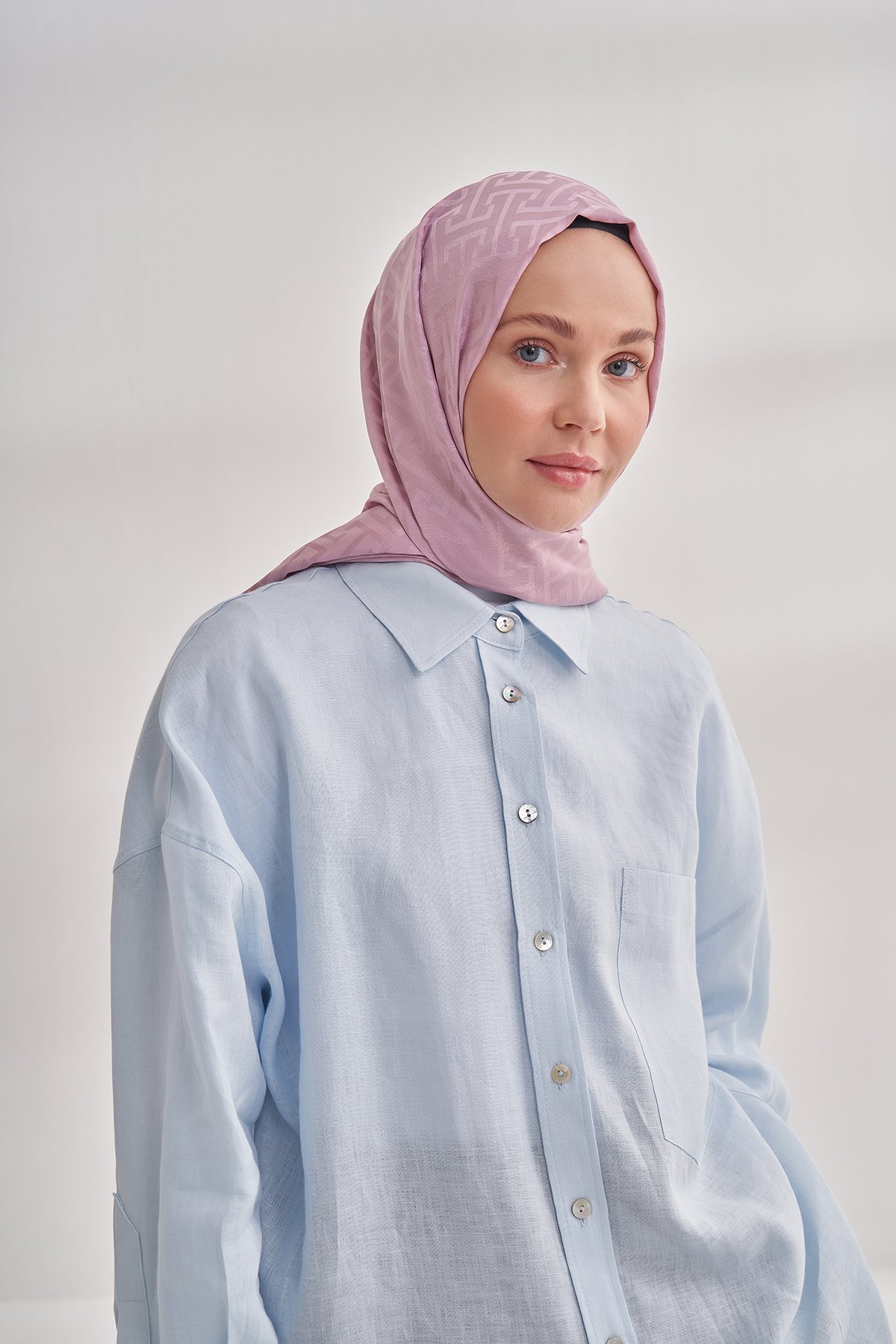 NANYA JAKAR T DESEN ŞAL - PUDRA