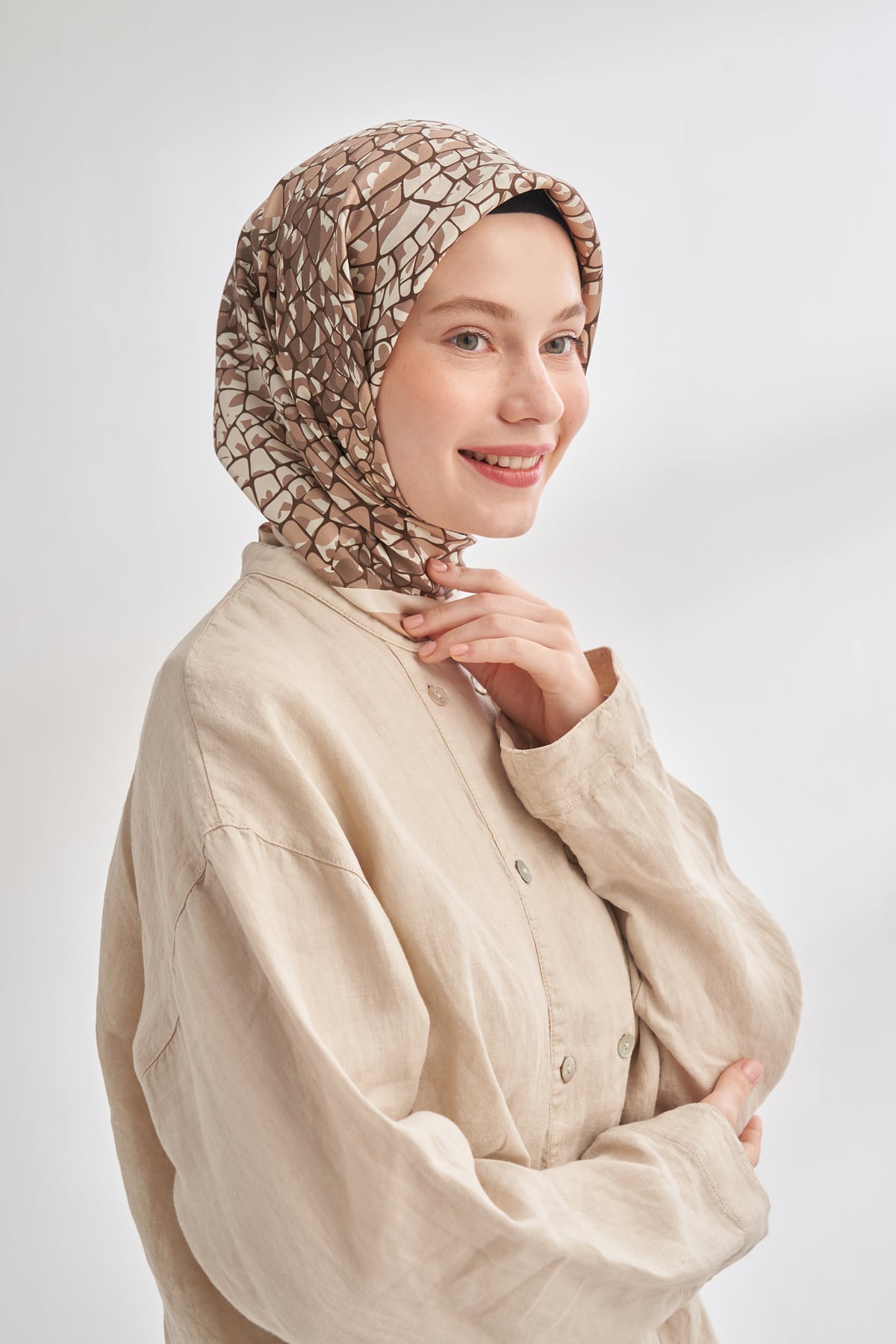NESSA DESEN TWILL İPEK EŞARP - BEJ