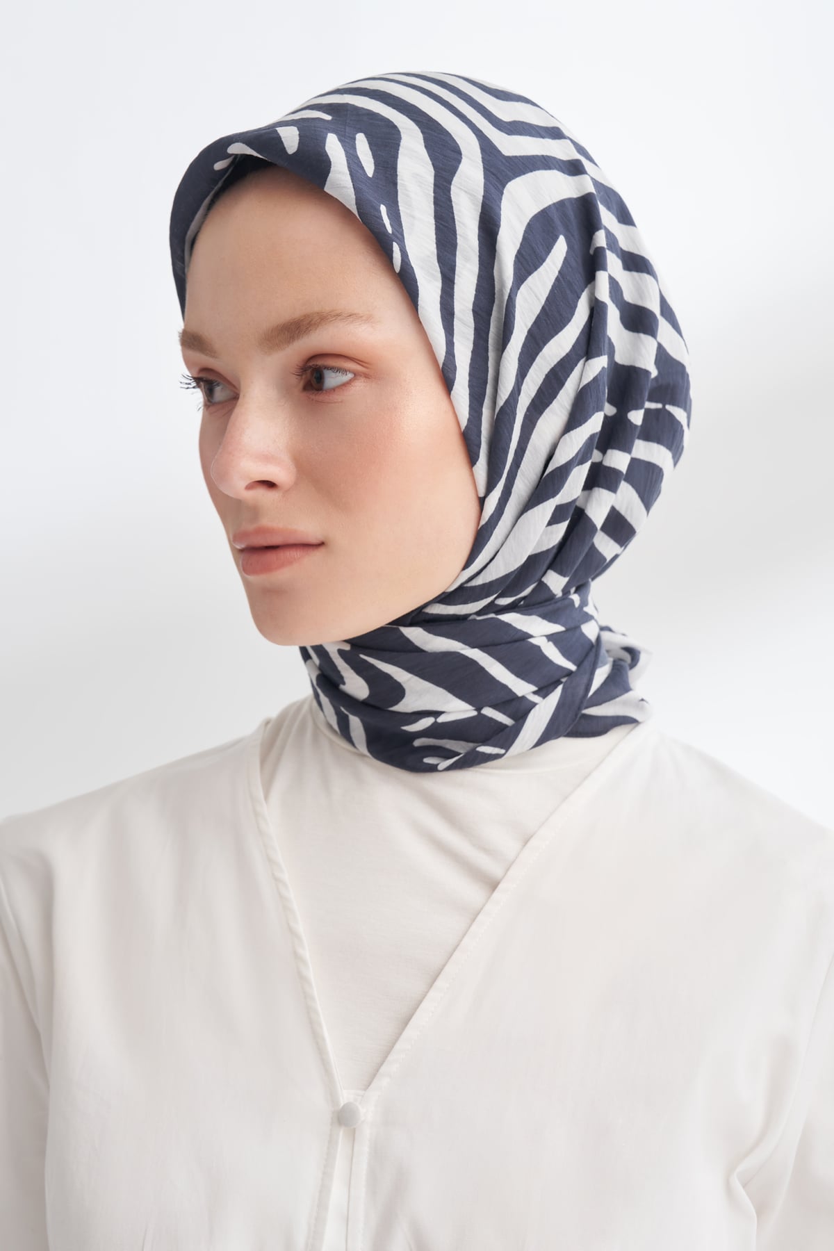 NOMADIC LINES DESEN THE TENCEL EDIT EŞARP  - LACİVERT