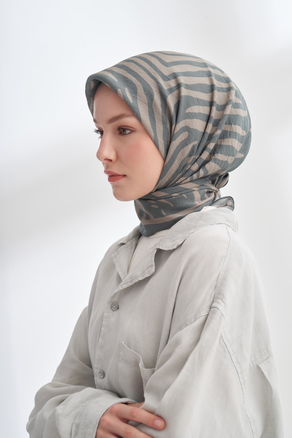 NOMADIC LINES DESEN THE TENCEL EDIT EŞARP  - ÇAĞLA YEŞİLİ