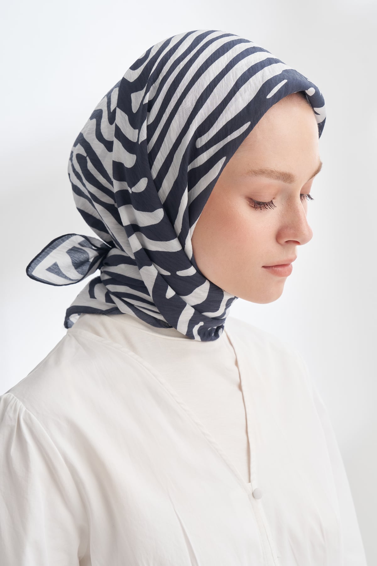 NOMADIC LINES DESEN THE TENCEL EDIT EŞARP  - LACİVERT