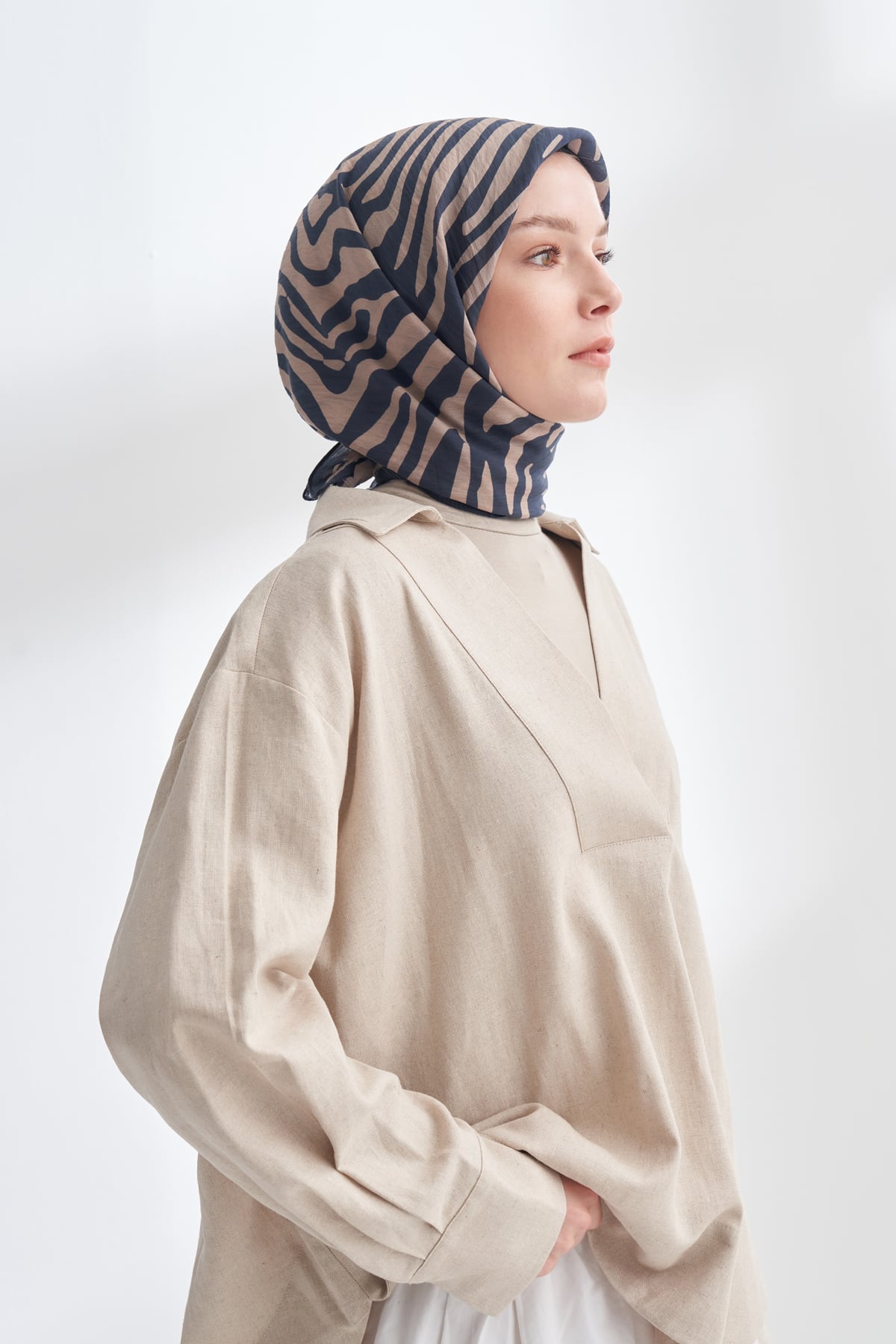 NOMADIC LINES DESEN THE TENCEL EDIT EŞARP  - LACİVERT - BEJ