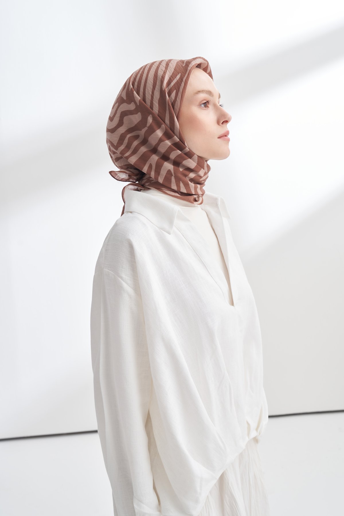 NOMADIC LINES DESEN THE TENCEL EDIT EŞARP  - SÜTLÜ KAHVE