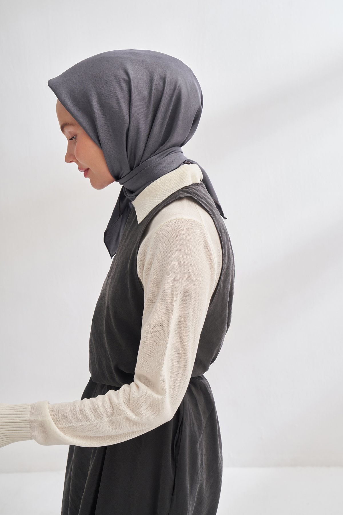 PREMIUM ÇİFT TARAFLI TWILL İPEK EŞARP - SİYAH - FÜME