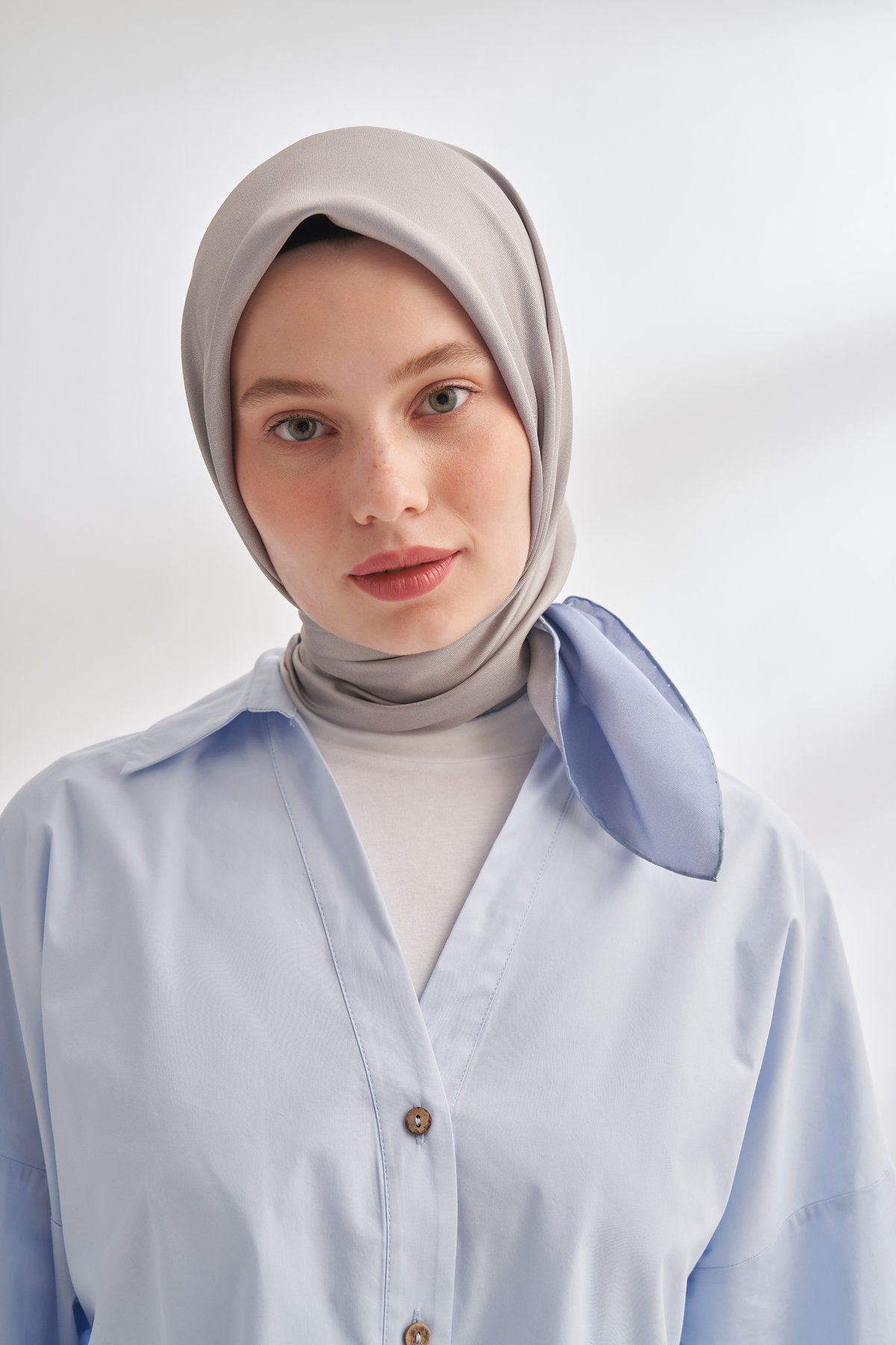 PREMIUM ÇİFT TARAFLI TWILL İPEK EŞARP - GÜMÜŞ - KOT MAVİ