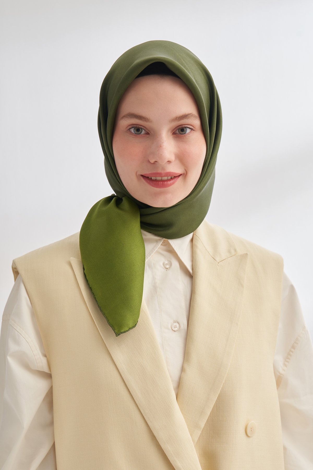 PREMIUM ÇİFT TARAFLI TWILL İPEK EŞARP - YAĞ YEŞİLİ - HAKİ