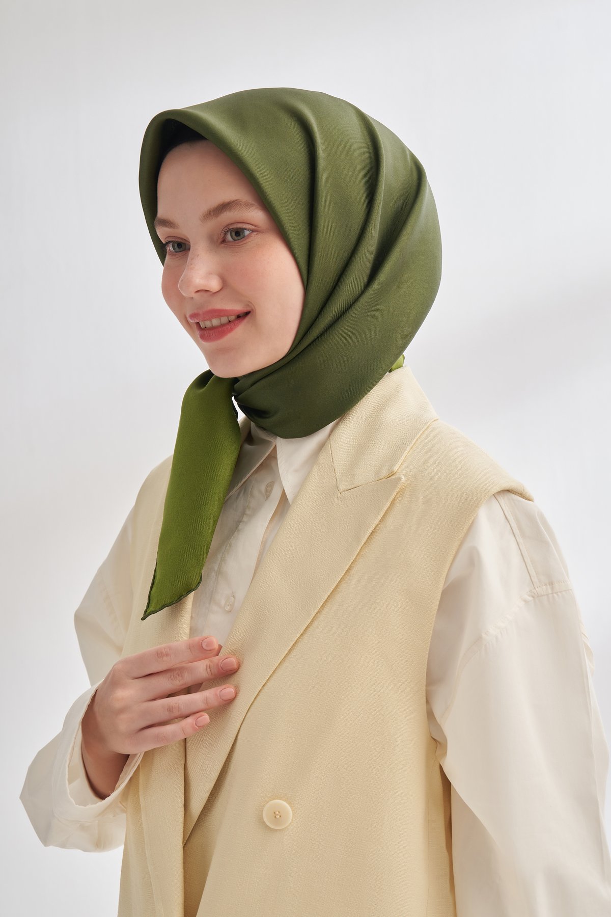 PREMIUM ÇİFT TARAFLI TWILL İPEK EŞARP - YAĞ YEŞİLİ - HAKİ