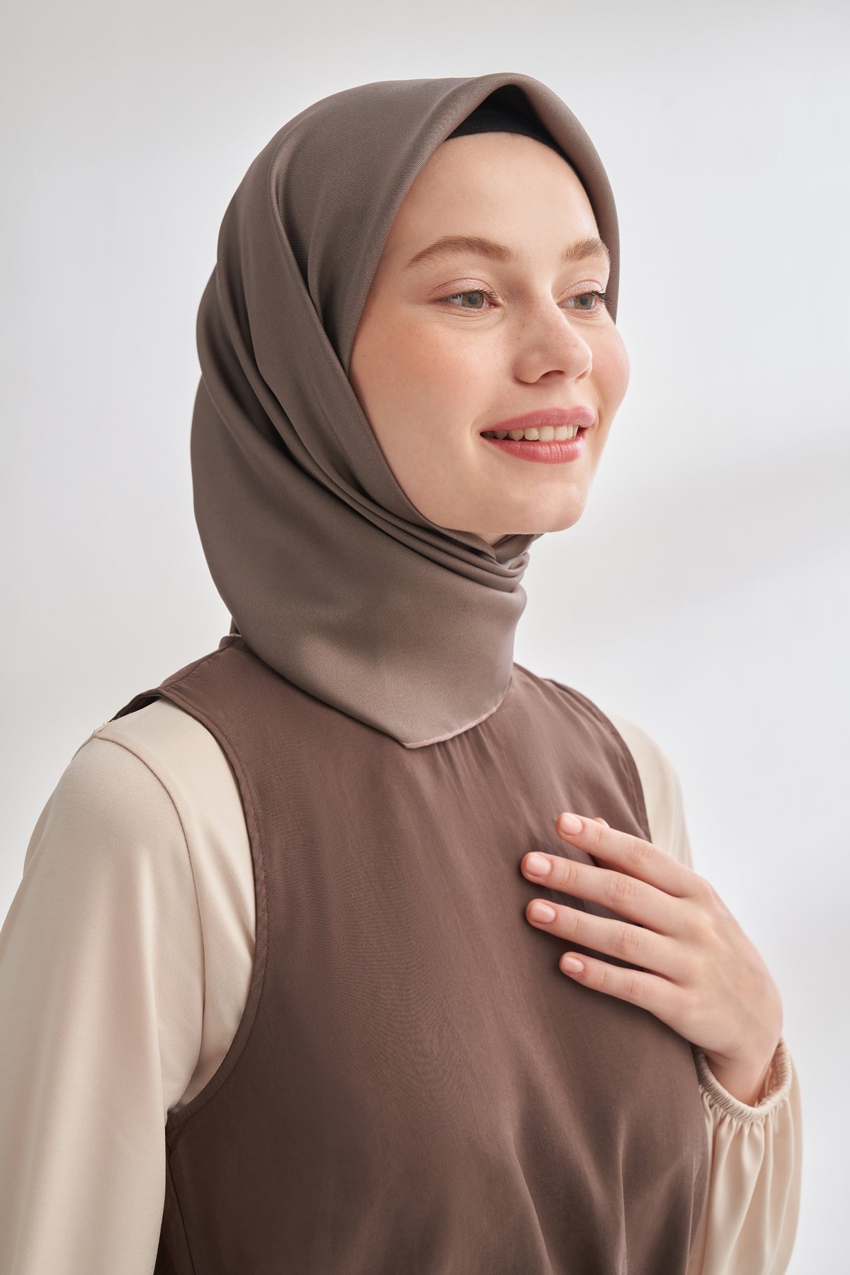 PREMIUM TWILL İPEK EŞARP - KOYU VİZON