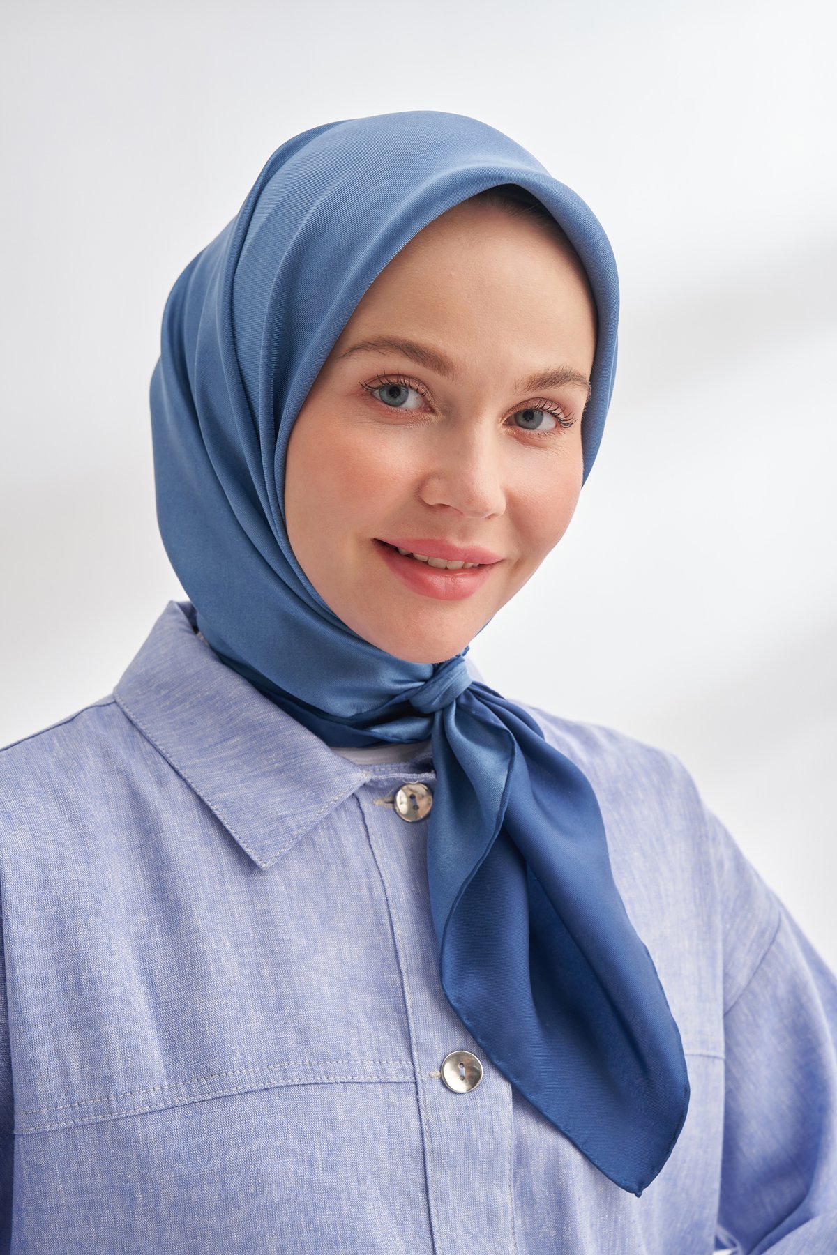 PREMIUM TWILL İPEK EŞARP - LACİVERT