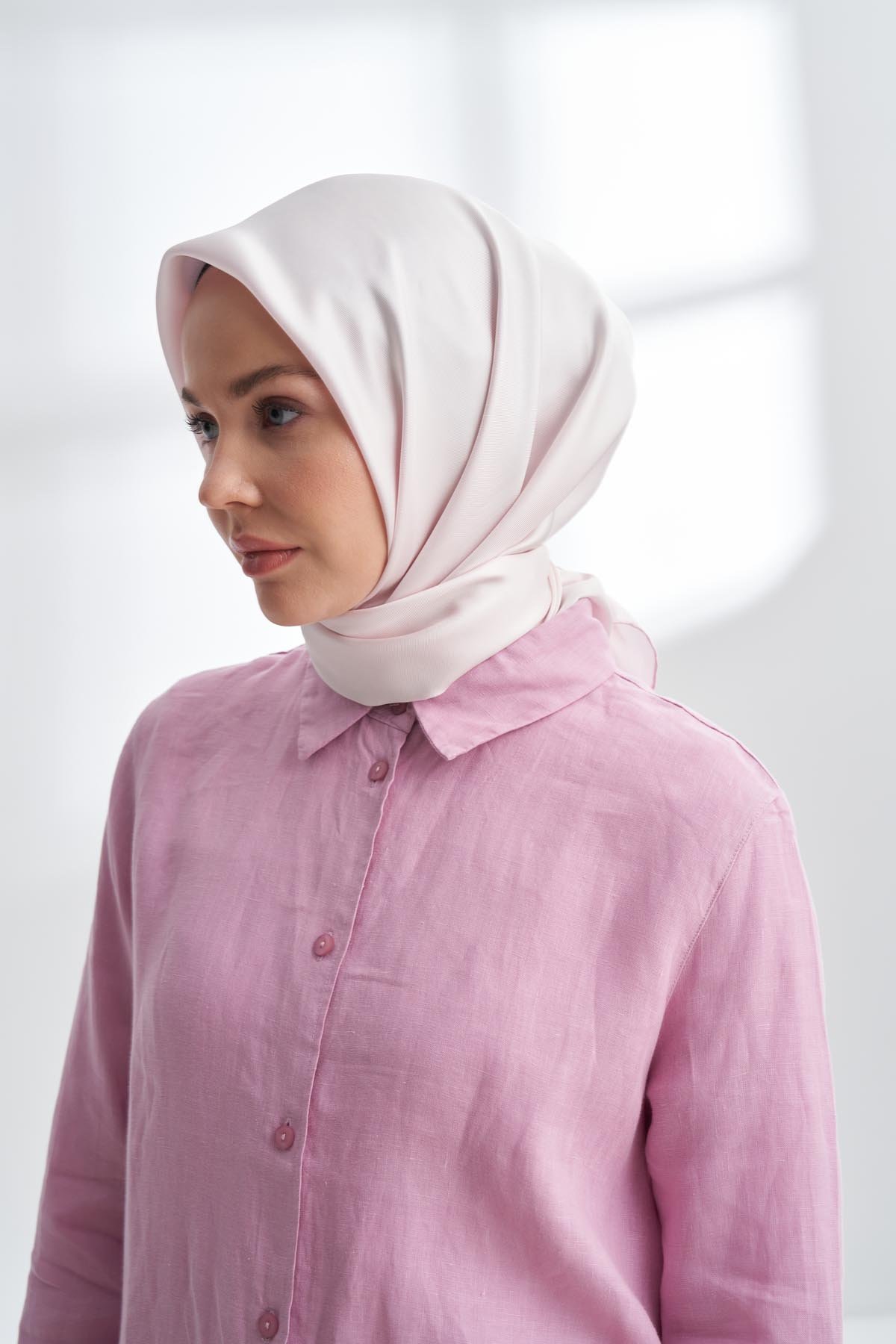 PREMIUM TWILL İPEK EŞARP - PUDRA