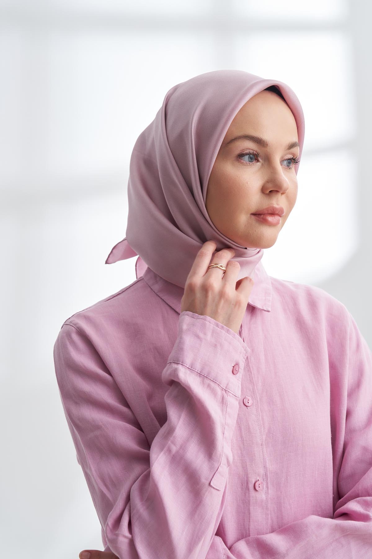 PREMIUM TWILL İPEK EŞARP - SİSLİ PUDRA