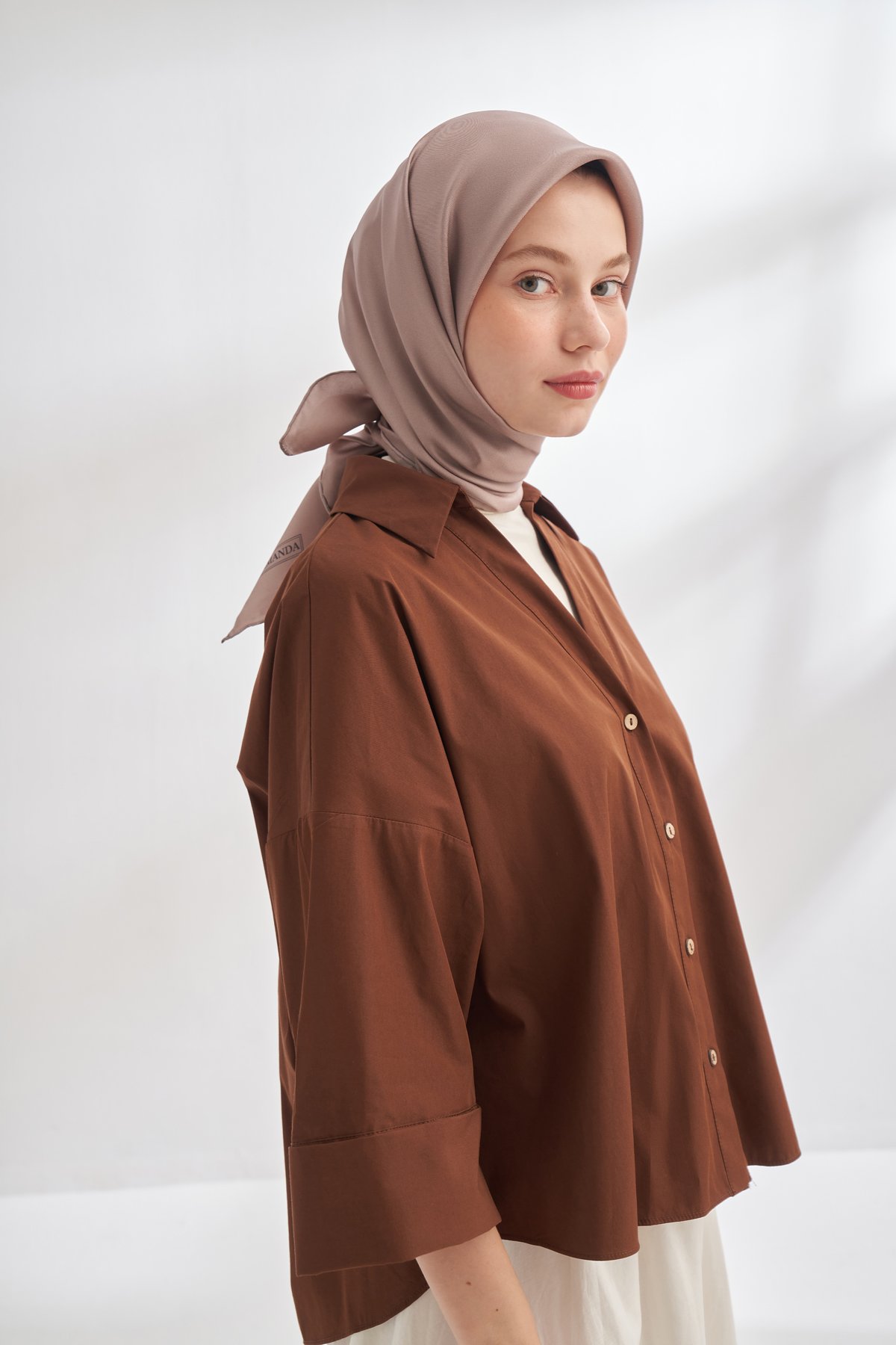 PREMIUM TWILL İPEK EŞARP - VİZON