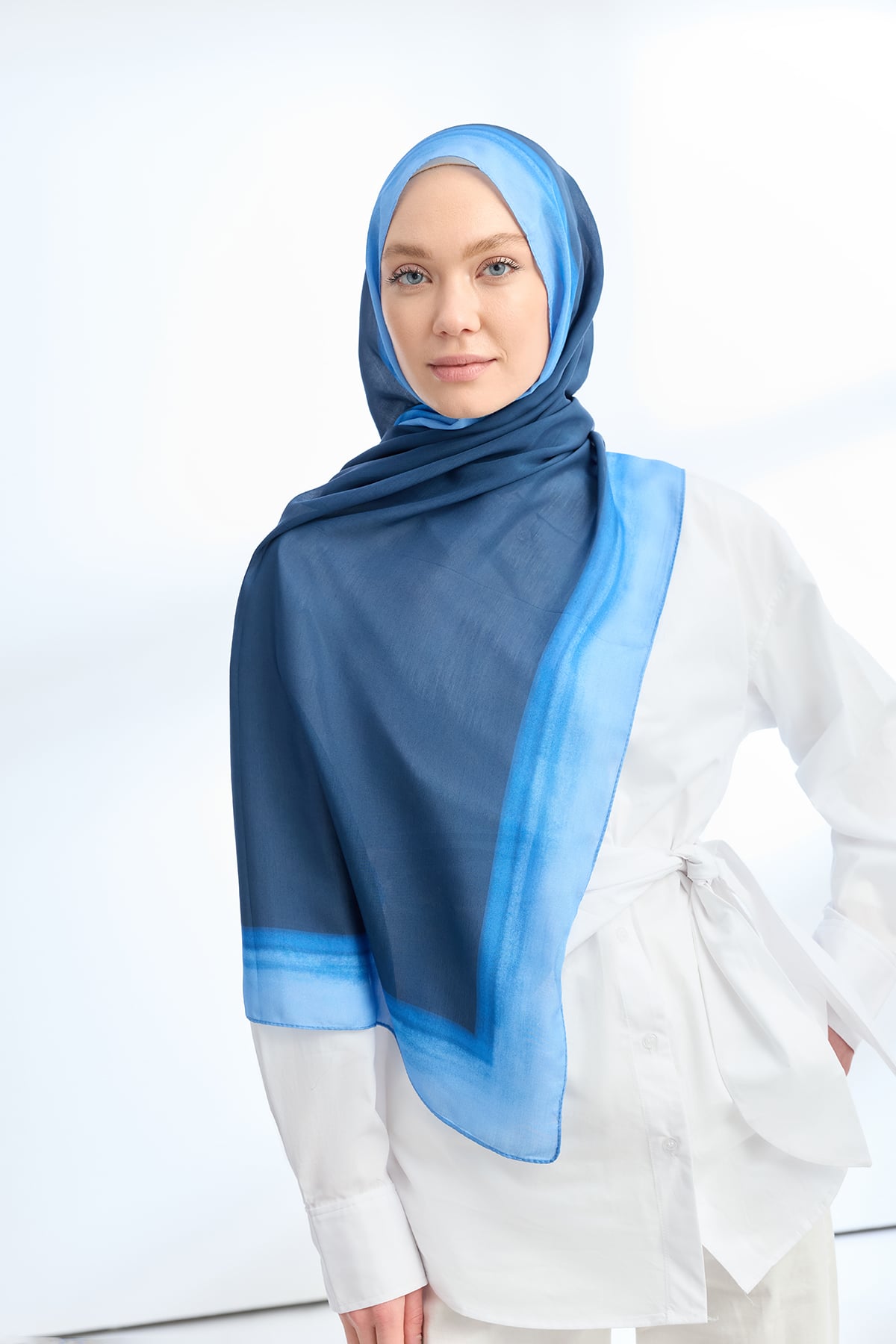 SOFT BLUSH FLOŞ VİSKON ŞAL -LACİVERT - BEBE MAVİSİ
