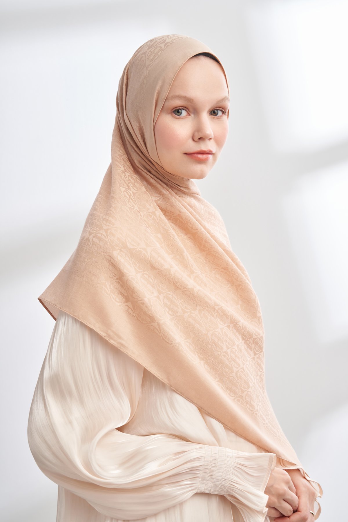 SOLEA JAKAR ICON DESEN ŞAL - BEJ