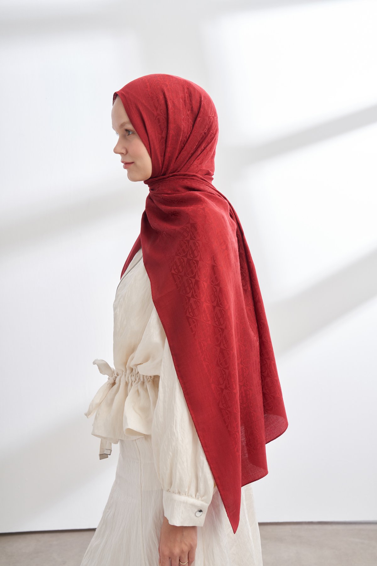 SOLEA JAKAR ICON DESEN ŞAL - BORDO