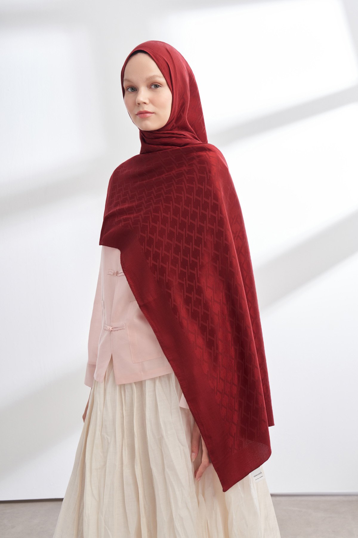 SOLEA JAKAR NORA DESEN ŞAL - BORDO