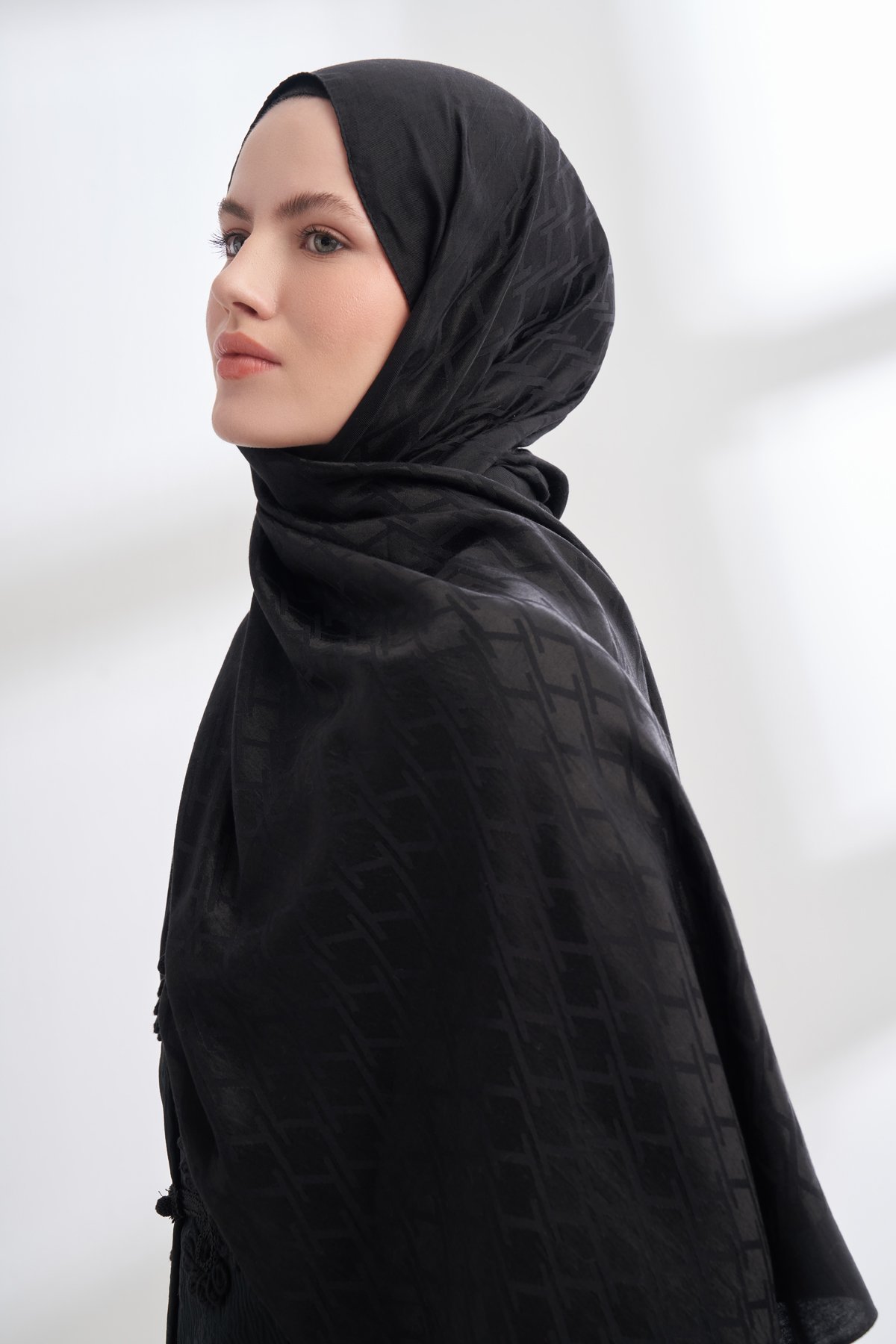SOLEA JAKAR NORA DESEN ŞAL - SİYAH