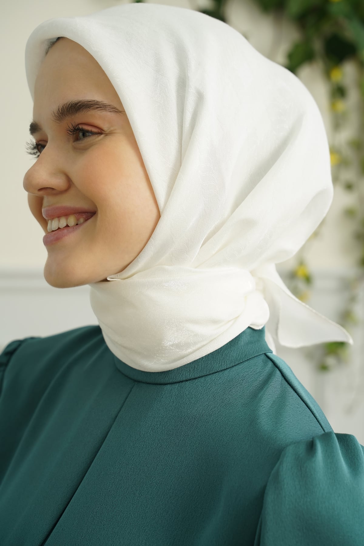 ZİNCİR DESEN EŞARP - KREM