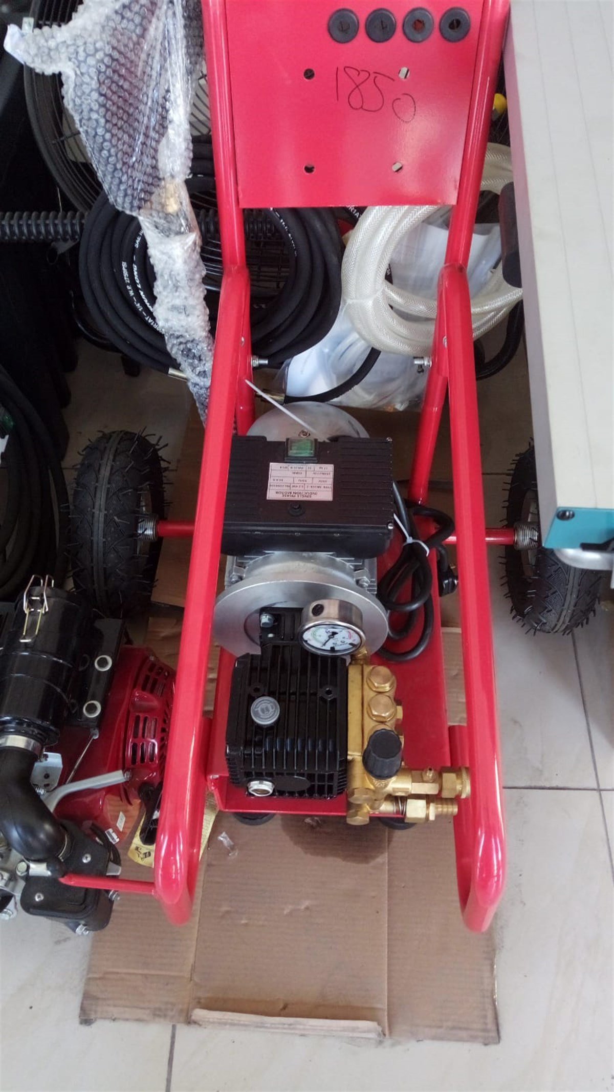 Basınçlı YıkamaMax Basınçlı Yıkama 3 HP 200 Bar