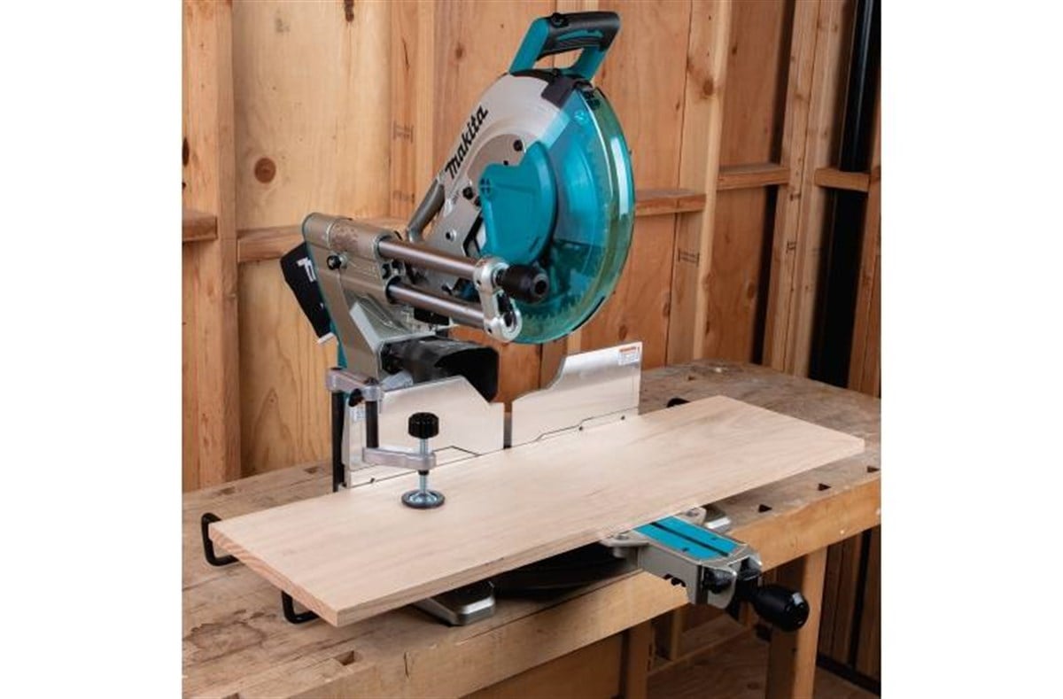 Gönye KesmeMakita Gönye Kesme 305MM