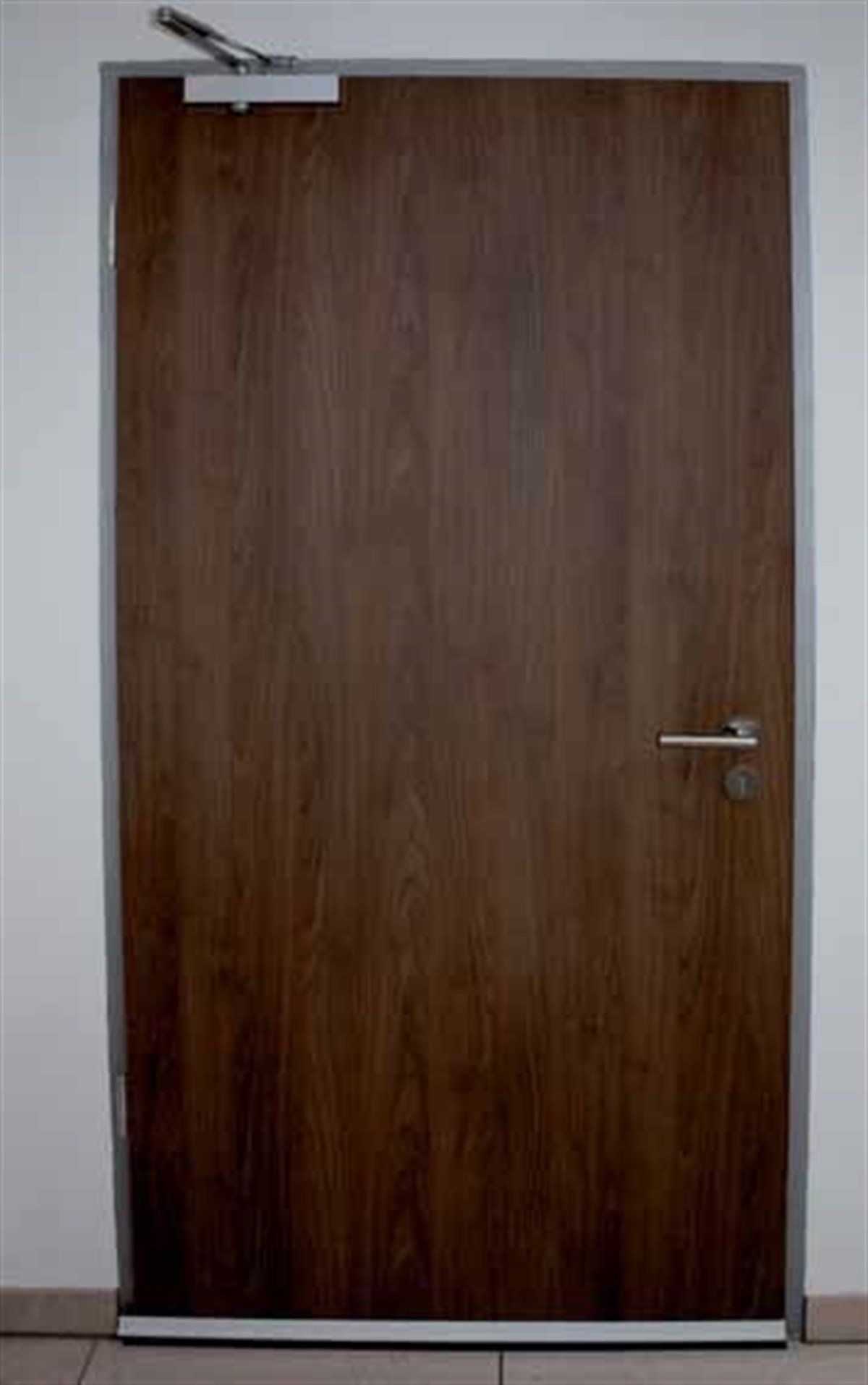 Kapı/Dolap AksamlarıDönges Kapı Altı Fırça PVC