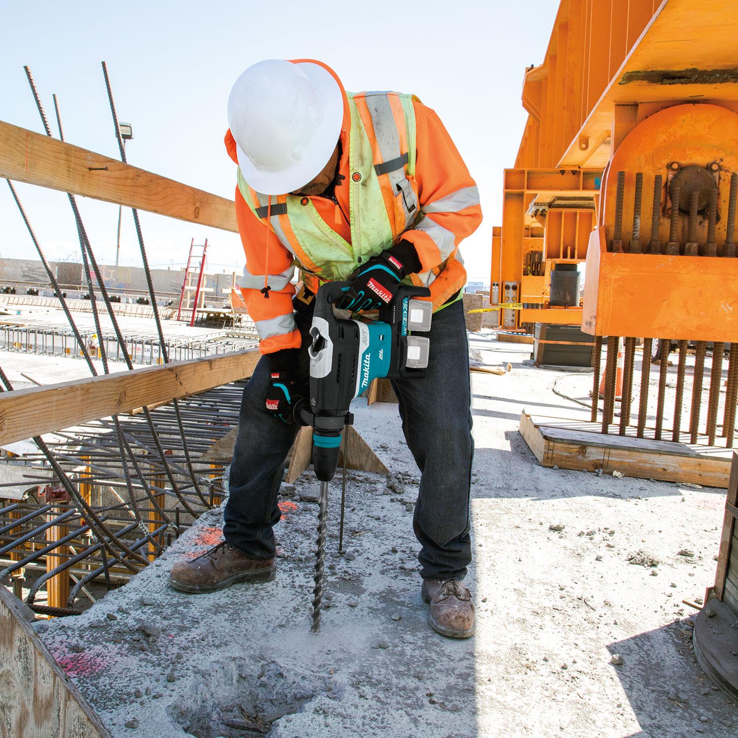 Kırıcı/DeliciMakita Akülü Kırıcı Delici SDS-MAX 40MM (BL) (2Akü+Şarjer) (18VX2) 36V Lityum