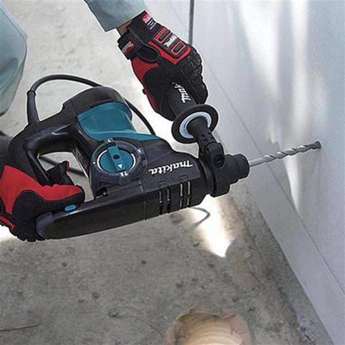 Kırıcı/DeliciMakita Kırıcı/Delici 28MM