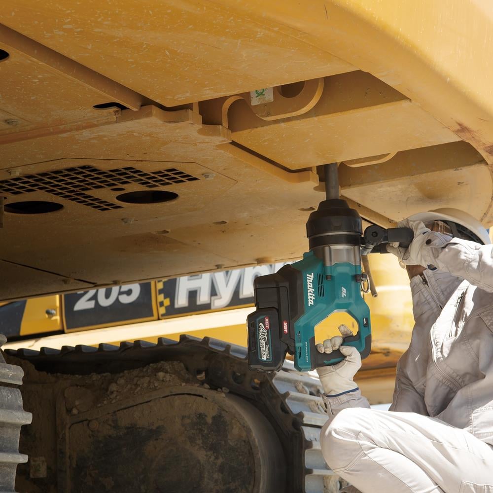 Tornavida ve Somun SıkmaMakita Matkap Akülü Somun Sıkma 2715Nm 40VMAX (Sadece Alet)