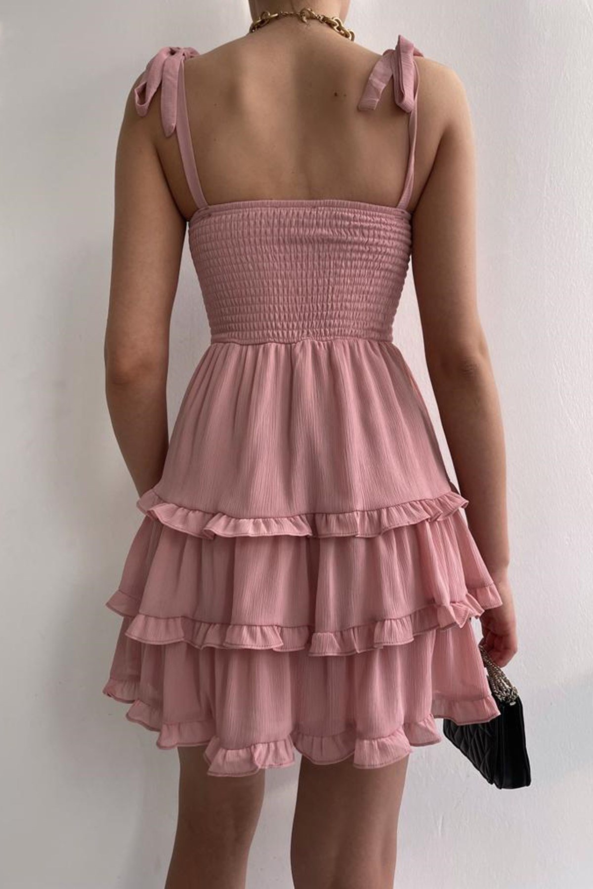 AEROBİN KUMAŞ GÖĞÜS DEKOLTELİ ETEĞİT KAT DETAYLI SIRTI GİPELİ PUDRA ELBİSE PINK DRESS MSCX-116-PUDRA