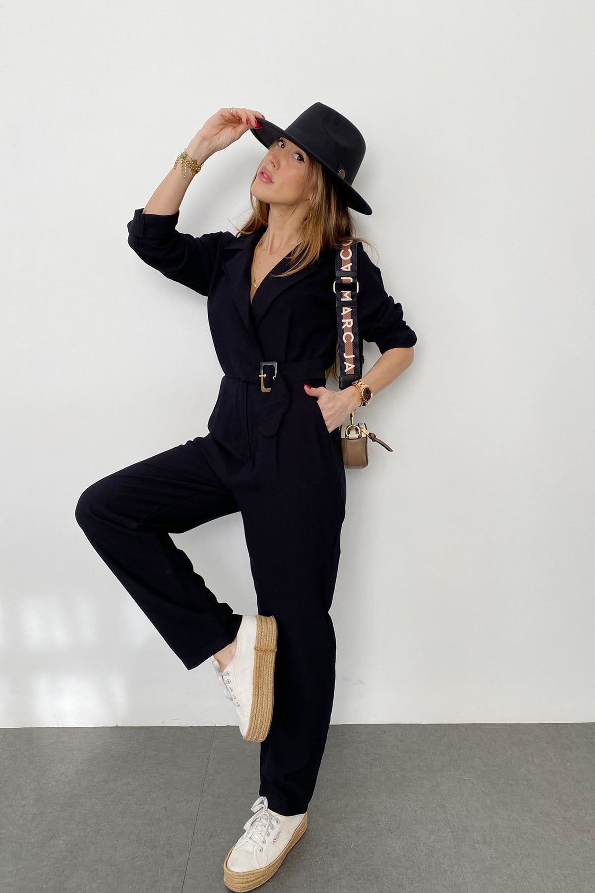 AEROBİN KUMAŞ KEMER DETAYLI CEKET YAKA UZUN KOLLU SİYAH TULUM BLACK BODYSUIT 4S-001-SİYAH