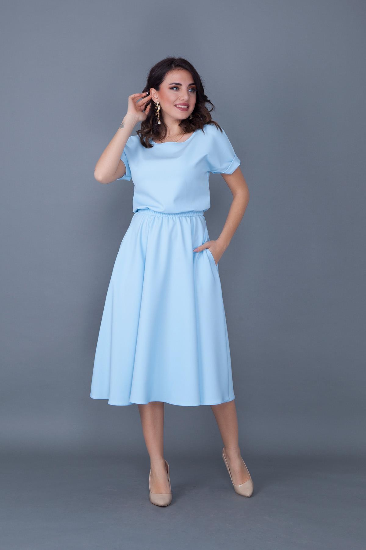 Bebe Mavi Esnek Atlas Kumaş Midi Boy Beli Lastikli Cepli Tasarım Kısa Kollu Kloş Bebe Mavi Abiye Elbise 222