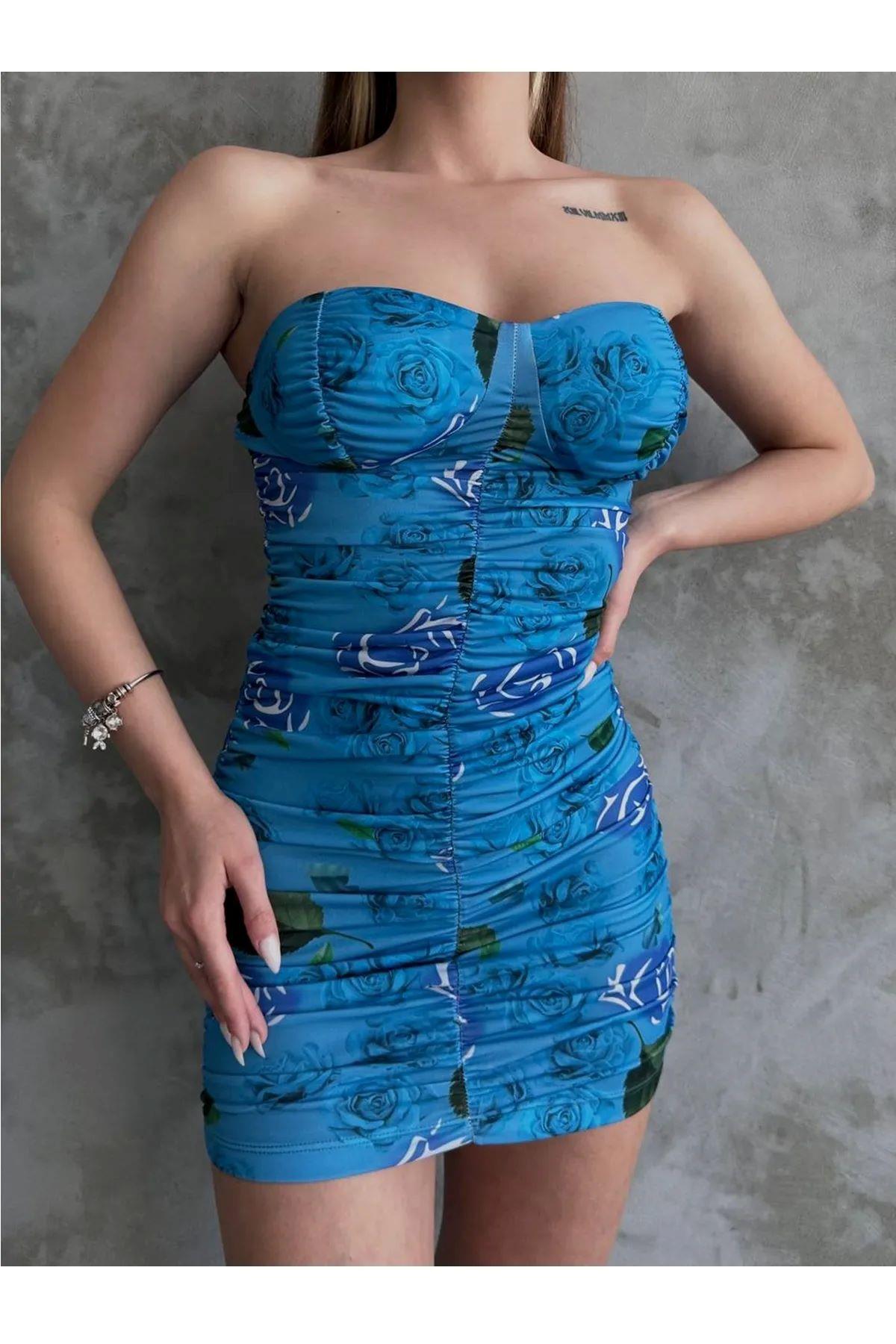 Dilber Elbisesi Çiçek Desenli Drape Detaylı Straplez Yaka Mavi Mini Abiye Elbise 12135