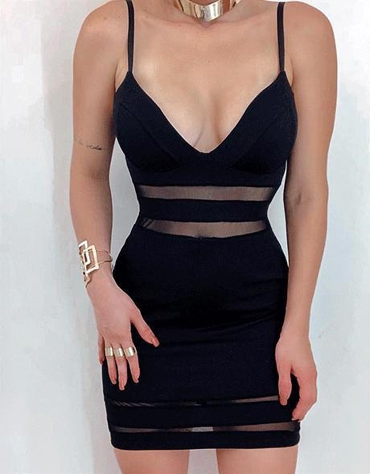 ESNEK DALGIÇ KUMAŞ GÖĞÜS DEKOLTELİ TRANSPARAN DETAYLI SİYAH MİNİ ELBİSE BLACK CLUBWEAR BLACK MINI DRESS LP-254-1