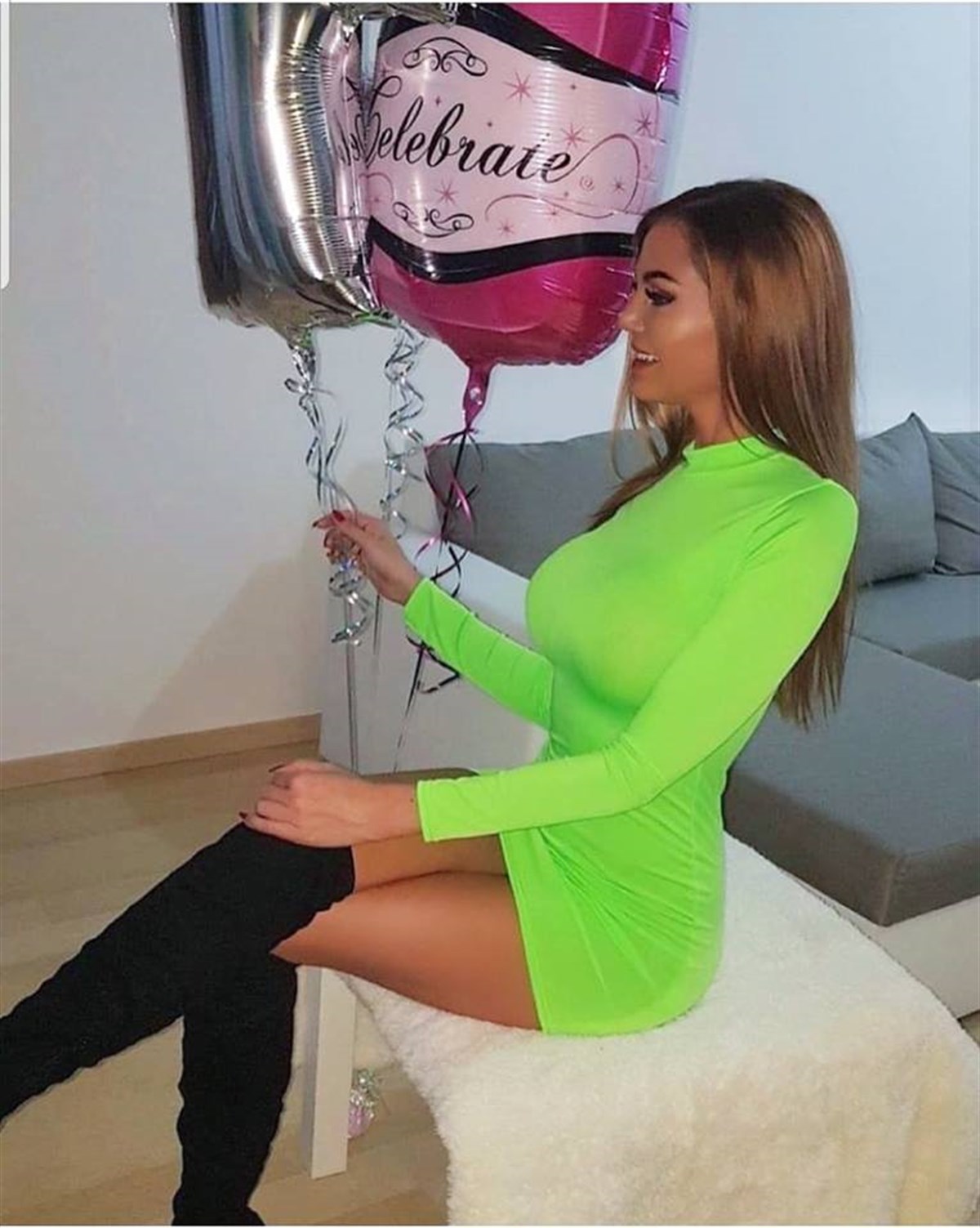 ESNEK DALGIÇ KUMAŞ NEON YEŞİL SUPER MİNİ ELBİSE NEON YEŞİL MİNİ ELBİSE NEON GREEN MINI DRESS CLUBWEAR DNM-488-neonyeşil