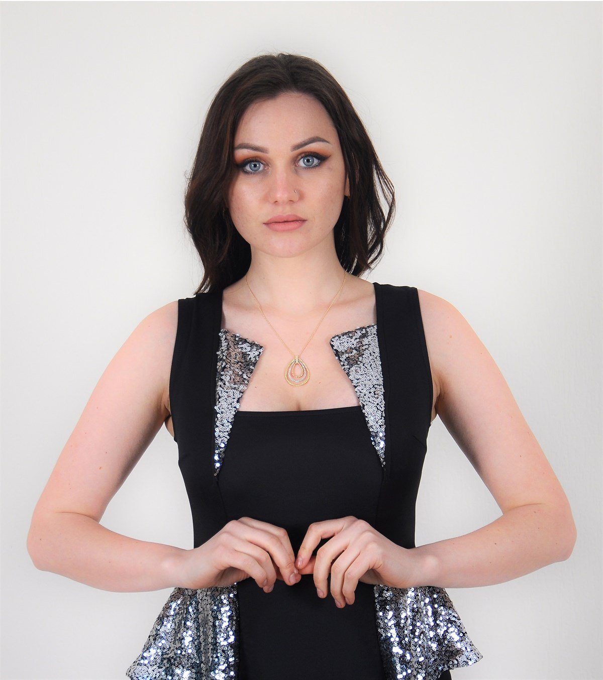 ESNEK DALGIÇ KUMAŞ PUL DETAYLI SİYAH MİNİ ELBİSE SİYAH GECE ELBİSESİ SİYAH KISA ABİYE ELBİSE BLACK MINI DRESS emr-071-siyah