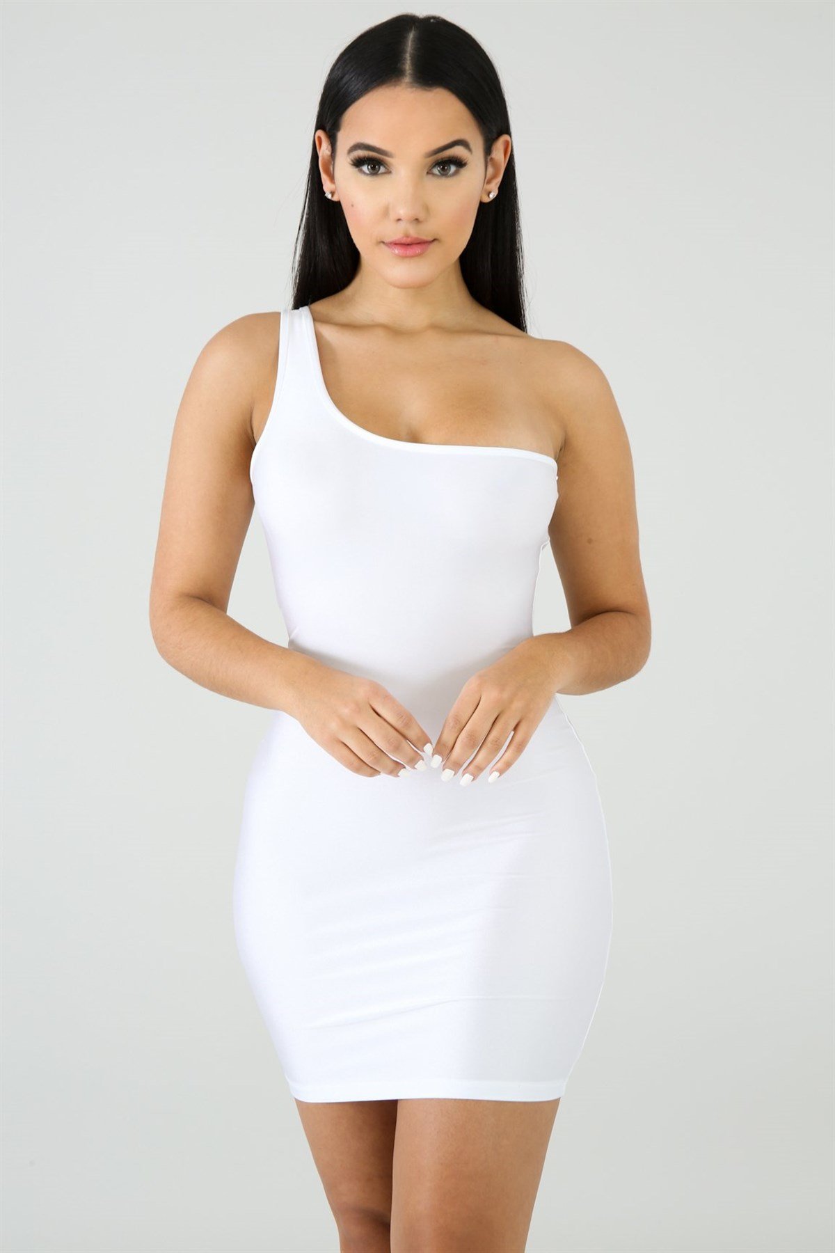 ESNEK DALGIÇ KUMAŞ TEK OMUZ ASKILI BEYAZ MİNİ ELBİSE WHITE MINI DRESS CLUBWEAR DNM-475-2