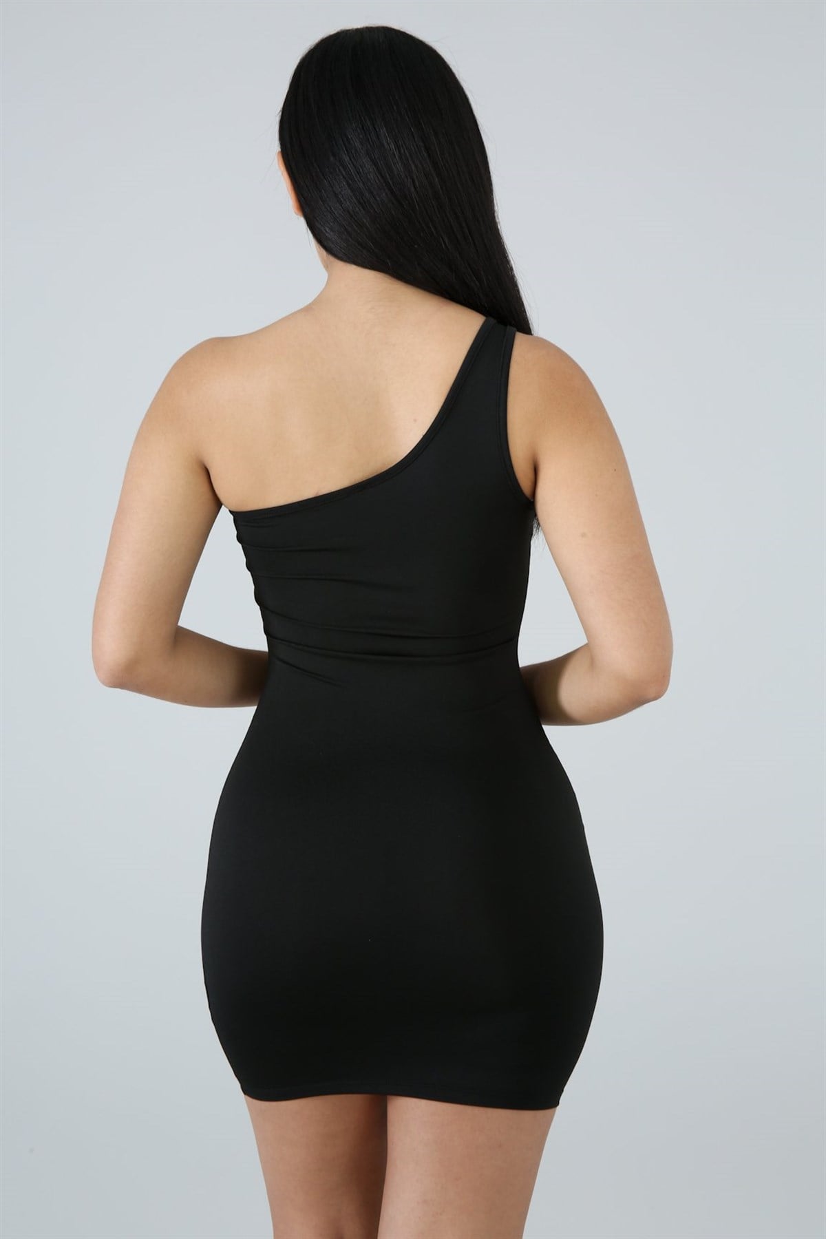 ESNEK DALGIÇ KUMAŞ TEK OMUZ ASKILI SİYAH MİNİ ELBİSE BLACK MINI DRESS CLUBWEAR DNM-475-1