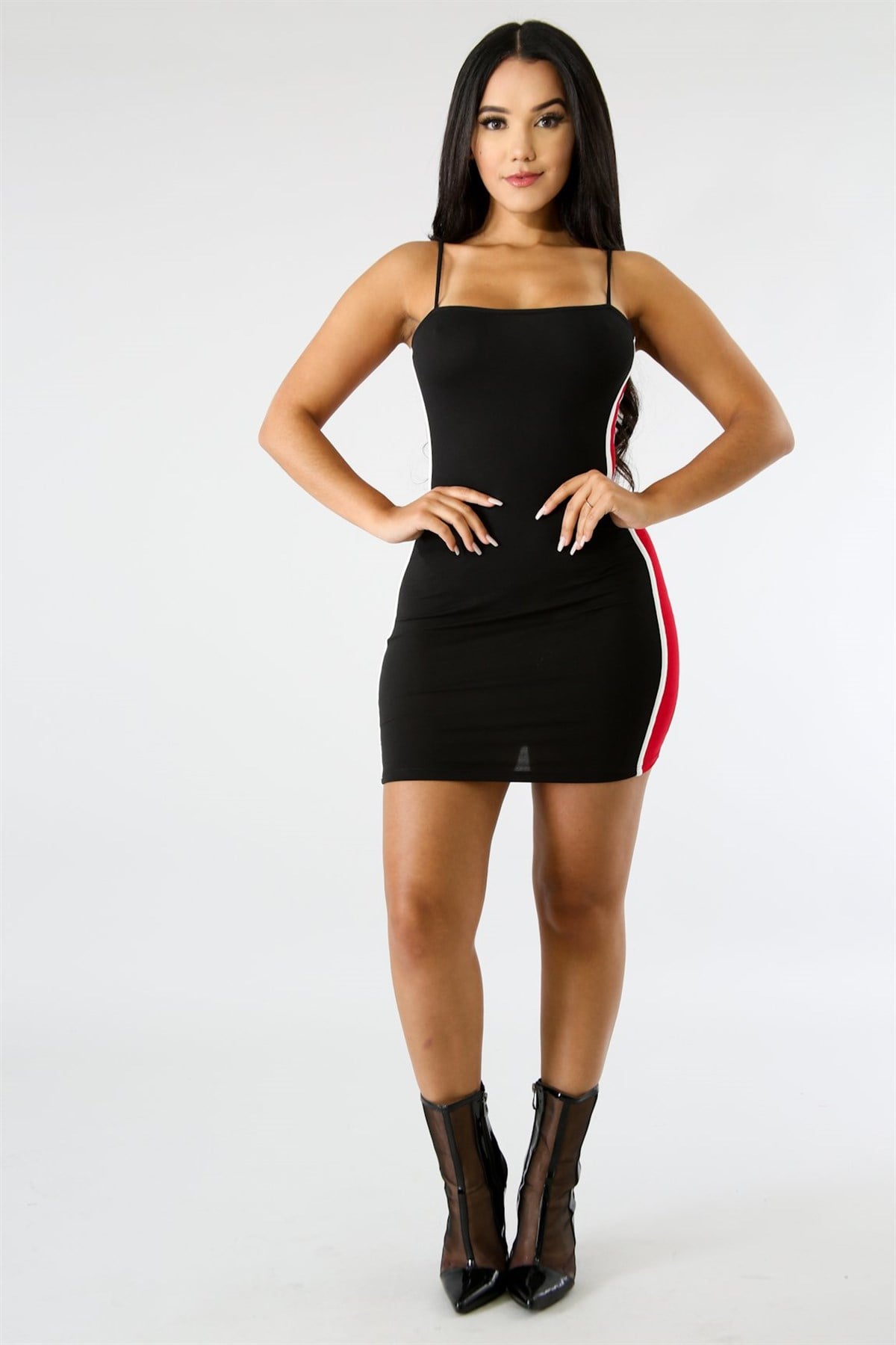 ESNEK DALGIÇ KUMAŞ YANLARI ŞERİTLİ ASKILI SİYAH SPOR MİNİ ELBİSE BLACK MINI DRESS DNM-474-2