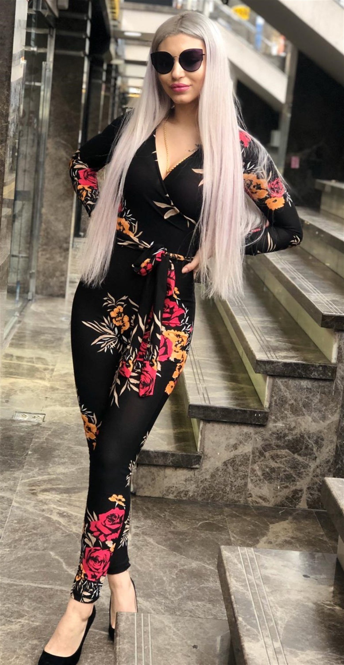 ESNEK KUMAŞ ÇİÇEK DESENLİ TEK PARÇA TULUM FLOWERED PRINT BODYSUIT ROMPER LP-301