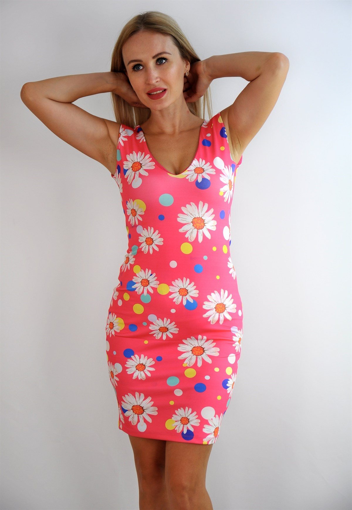ESNEK KUMAŞ ÇİÇEK DESENLİ V YAKA MİNİ ELBİSE FLOWER PRINT MINI DRESS EMR-039
