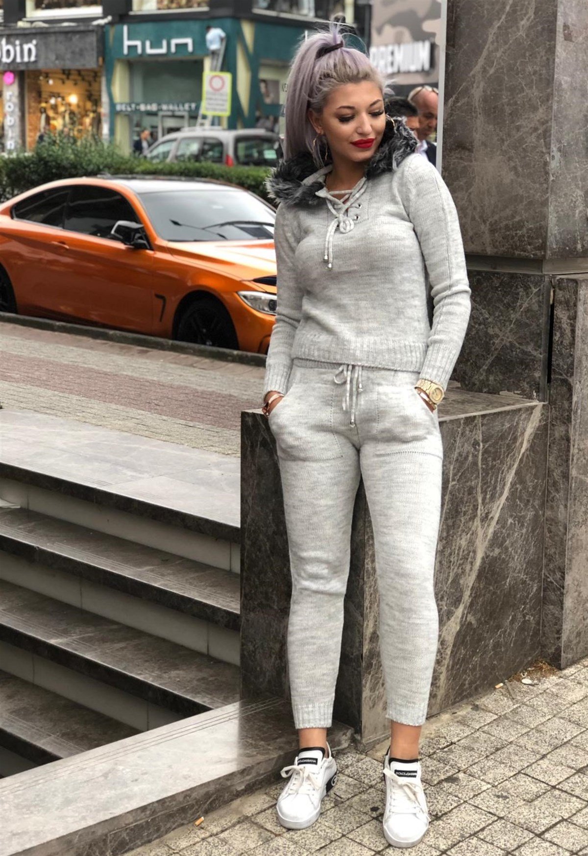 ESNEK TRİKO KUMAŞ YAKASI KÜRK DETAYLI BAYAN EŞOFMAN TAKIM İKİ PARÇA TRİKO SPOR TAKIM WOMAN SPORTSWEAR LP-284-1