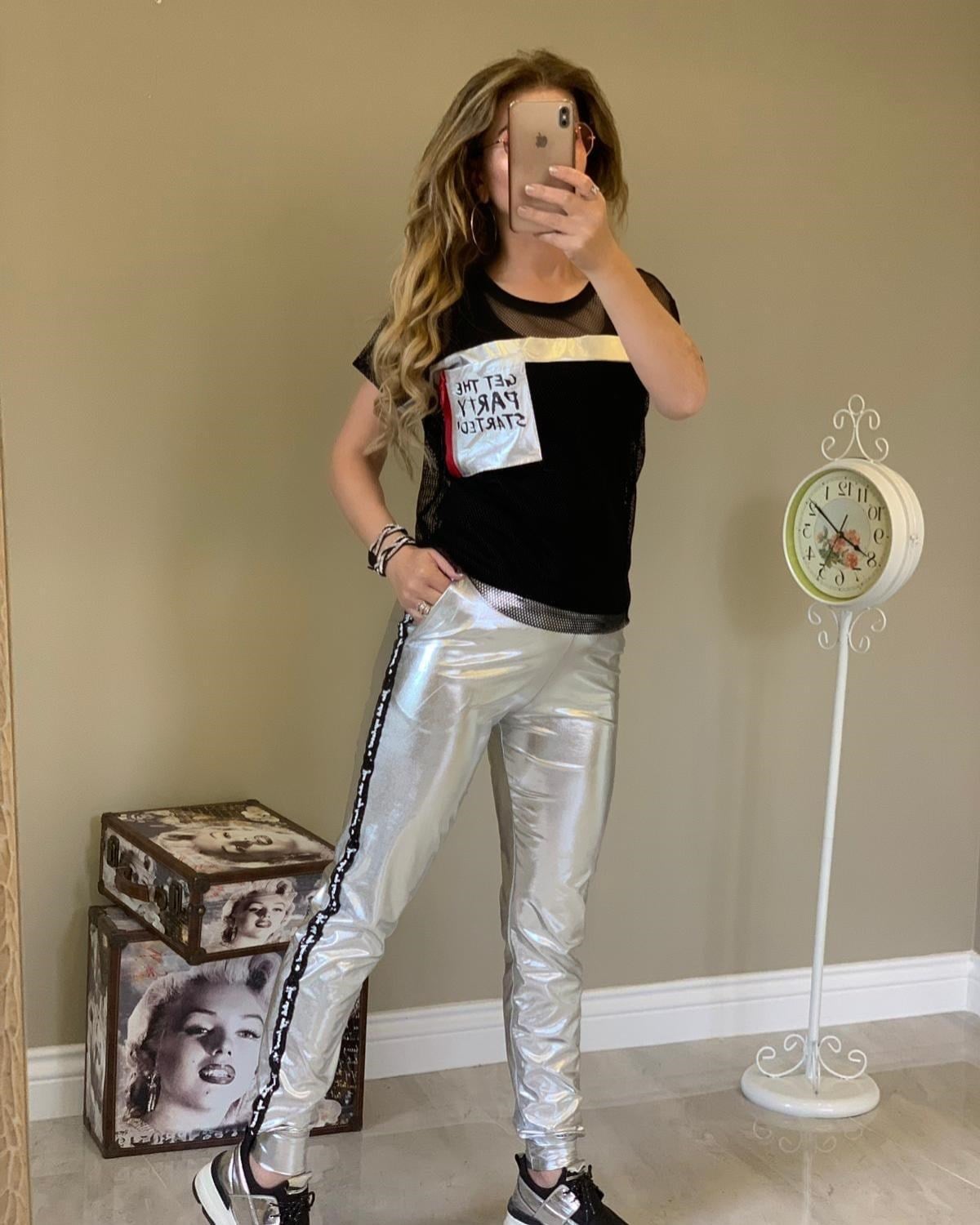 GÜMÜŞ LAME KUMAŞ FİLE DETAYLI ÜST VE EŞOFMAN ALT TAKIM WOMAN SPORTSWEAR SET CHP-215-2