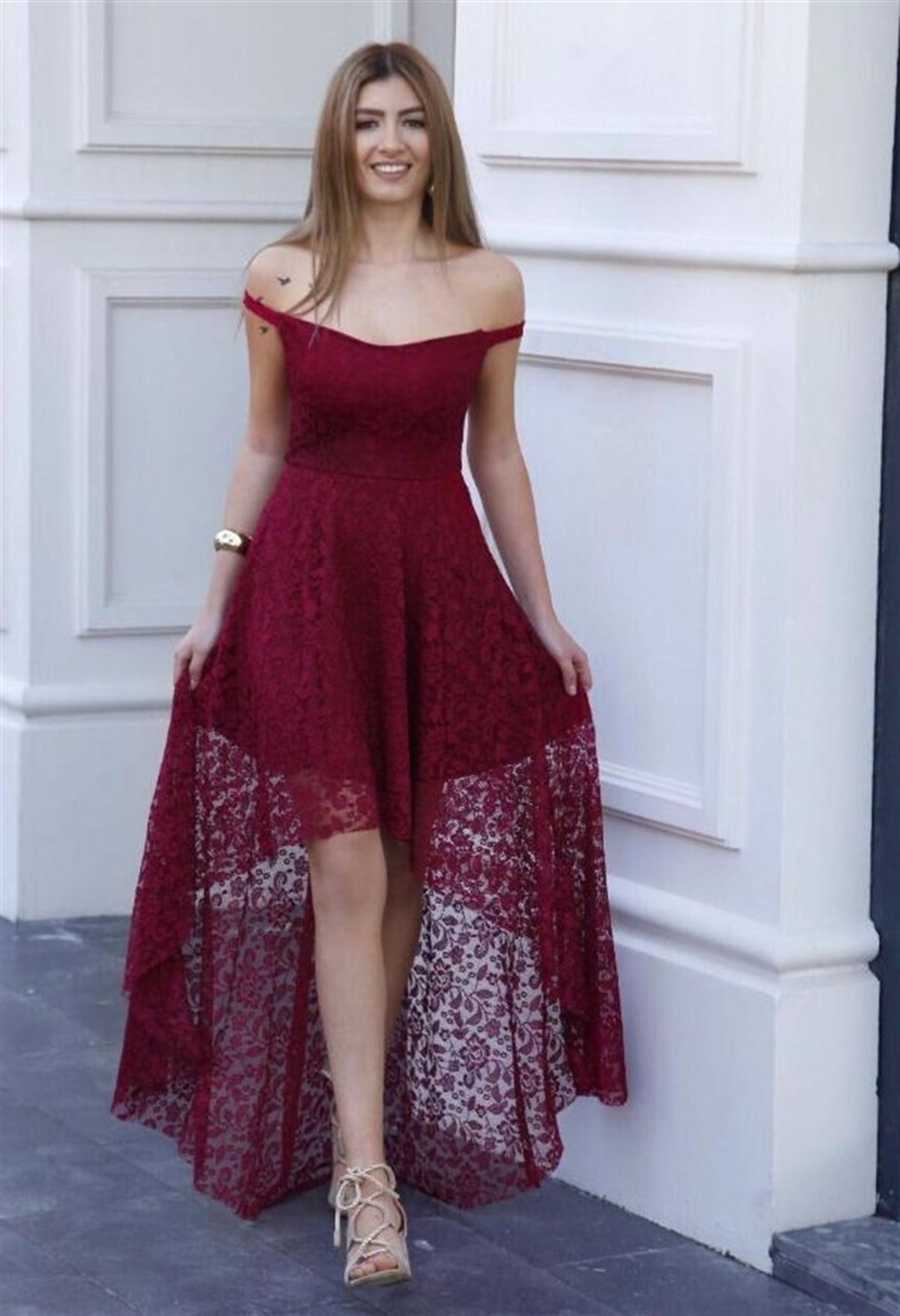 İÇİ ASTARLI BORDO DANTEL MUHTEŞEM SPOR ABİYE ELBİSE NİKAH ELBİSESİ DÜĞÜN ELBİSESİ MEZUNİYET ELBİSESİ RED HAZEL LACE DRESS AS-002-3