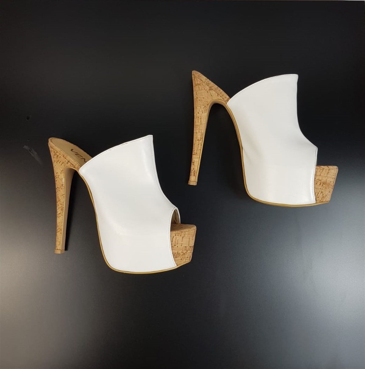 İNCE TOPUKLU UCU AÇIK YAZLIK TERLİK PLATFORM TABANLI BAYAN TERLİK YAZLIK İNCE TOPUKLU BAYAN AYAKKABI HIGH HEELS BLACK WOMAN SHOES BYNSPT-013-6