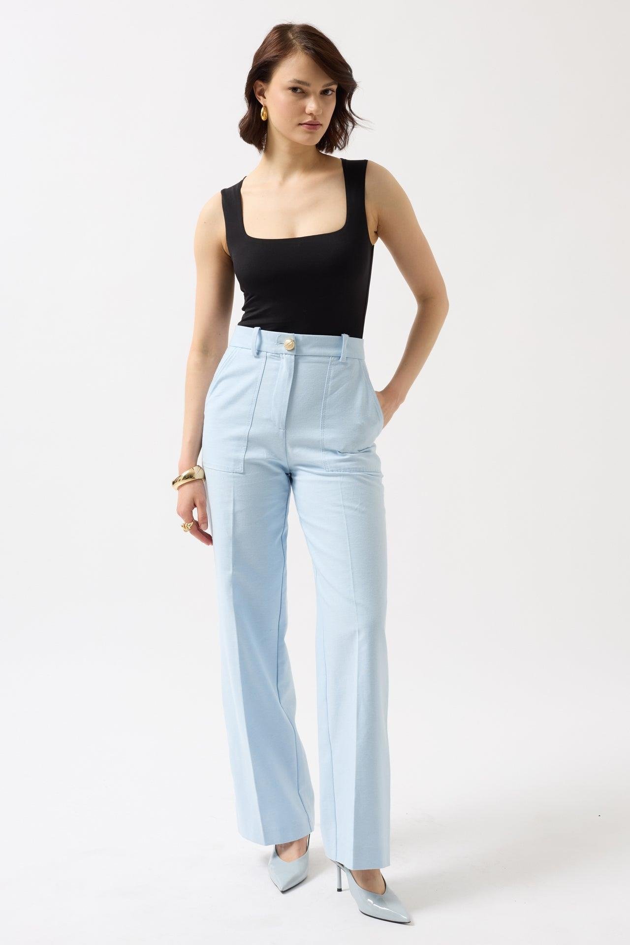 Kare Yaka Kalın Askılı Siyah Bodysuit